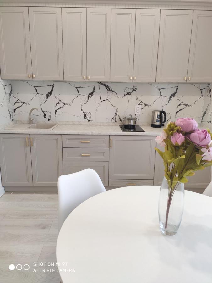 Апартамент Алау Apartment Astana Bagian luar foto
